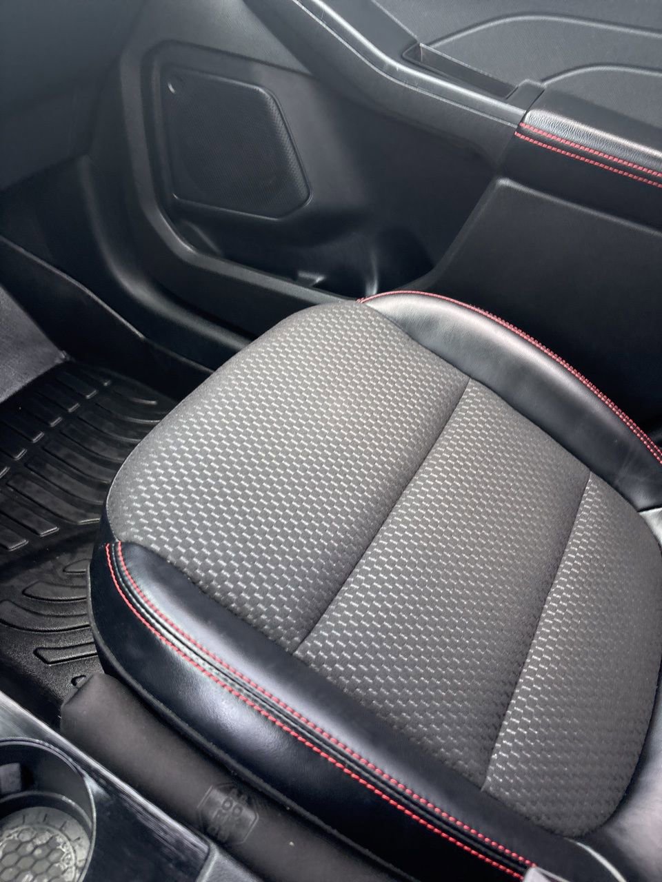 Used 2023 Ford Escape ST-Line w/ Tech Pack #1 FWD image 13