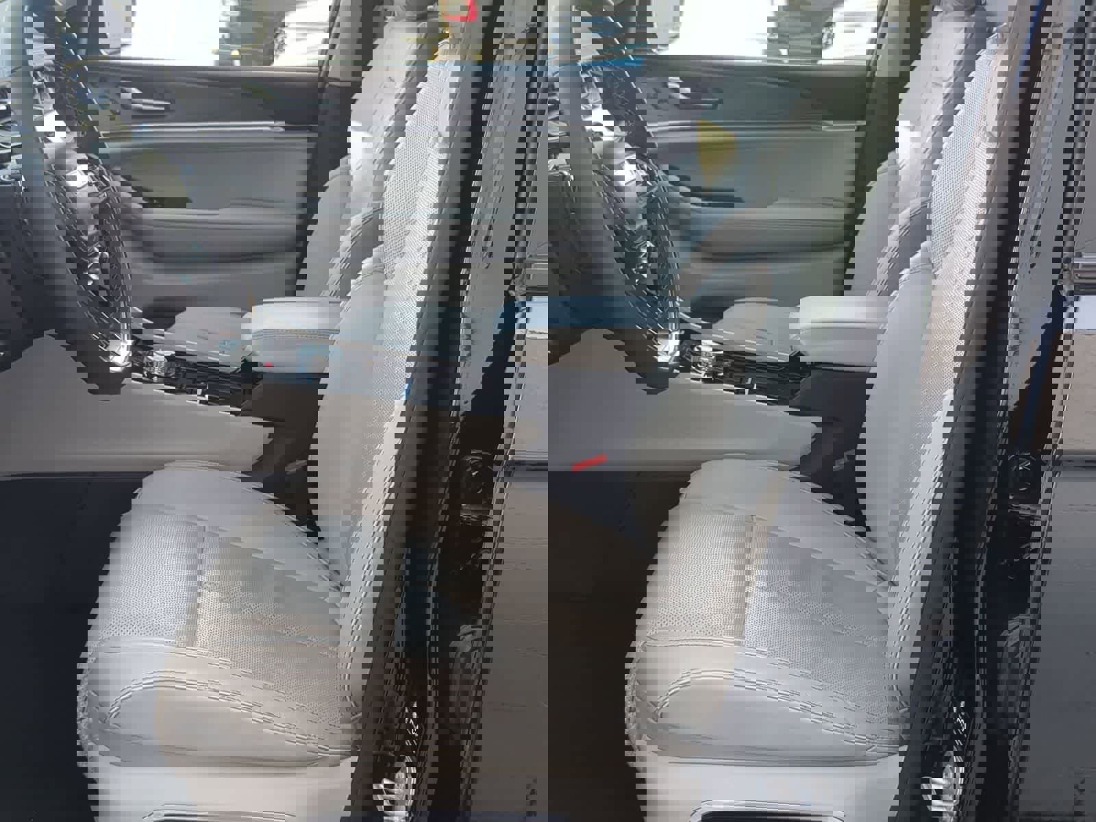 Certified 2023 Jeep Grand Cherokee Overland w/ Luxury Tech Group IV image 16