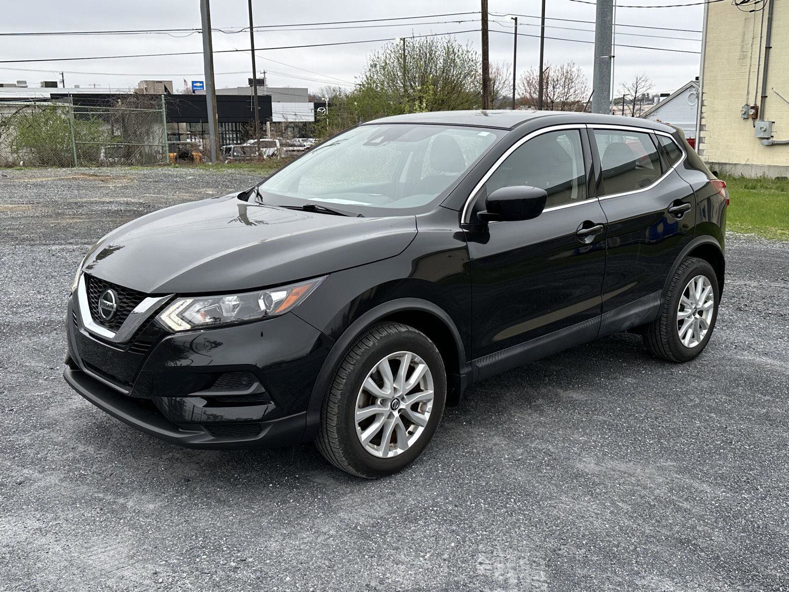 Used 2020 Nissan Rogue Sport S w/ Appearance Package image 4