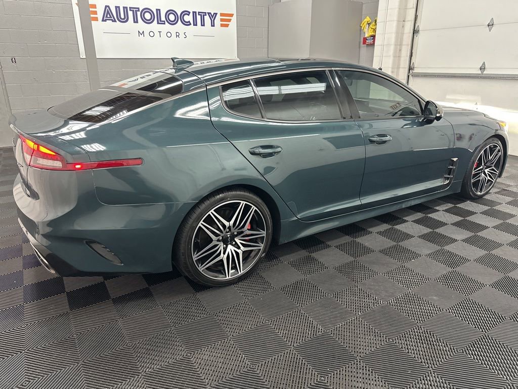 Used 2022 Kia Stinger GT2 RWD image 11