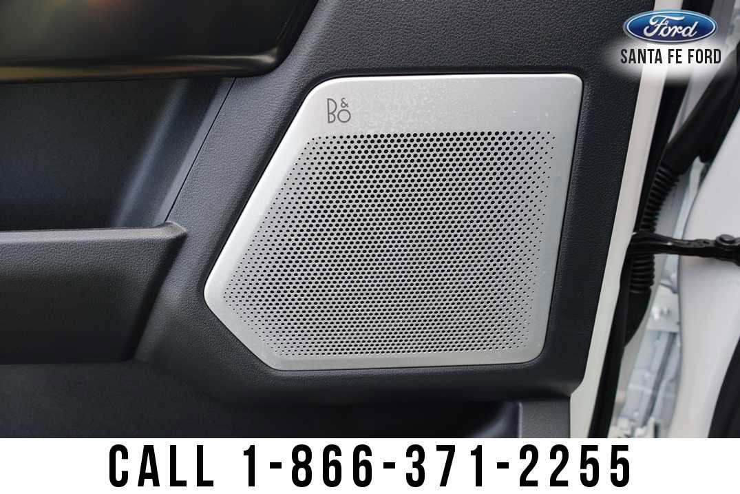 New 2026 Ford F250 Platinum image 19