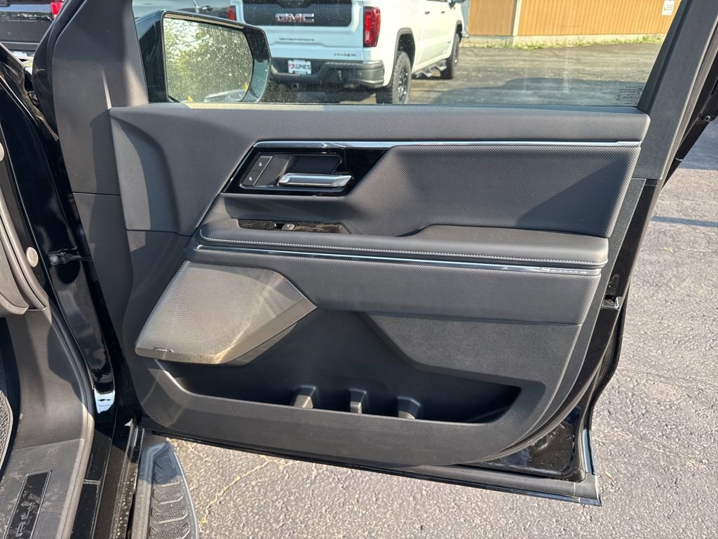 New 2025 GMC Sierra EV Denali image 18