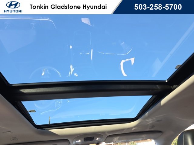 Used 2023 Chrysler Pacifica Limited image 31