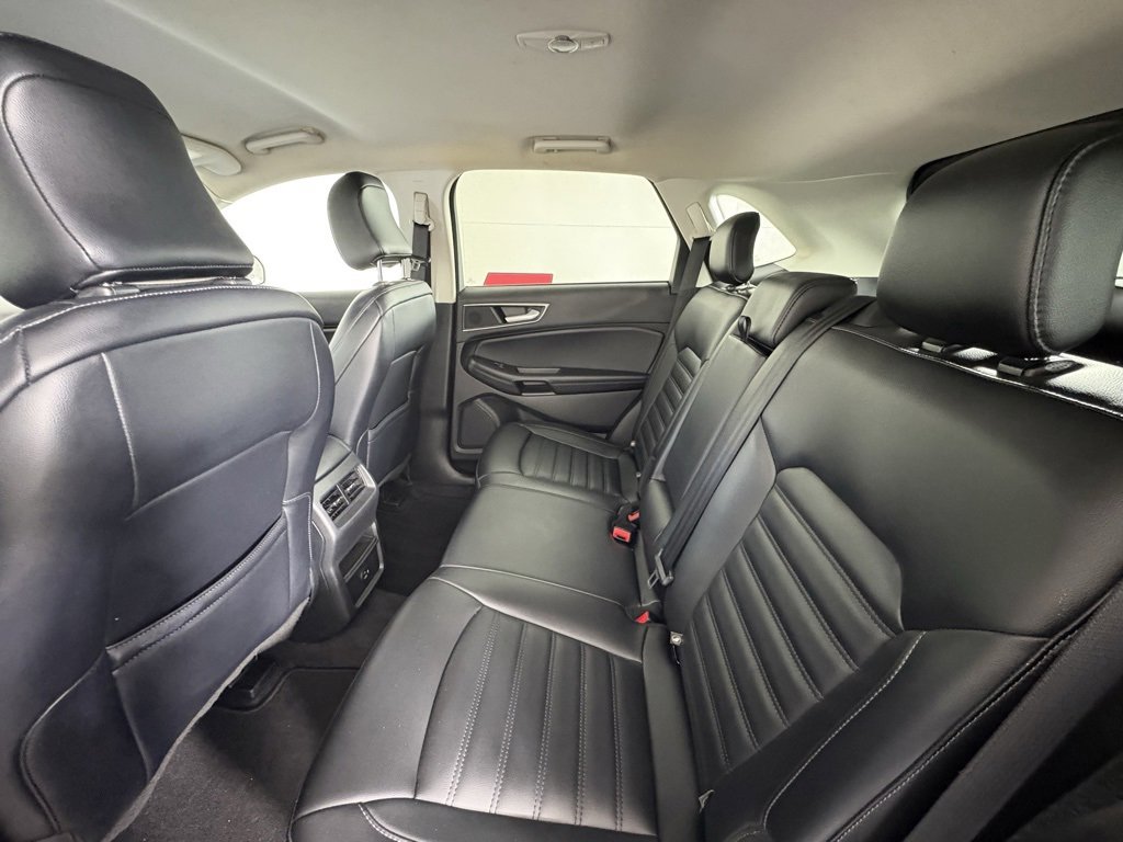 Used 2022 Ford Edge SEL image 41