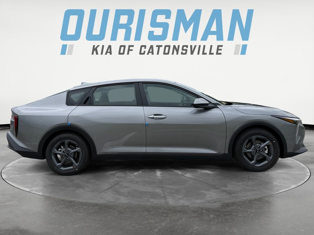 New 2025 Kia K4 LXS image 7