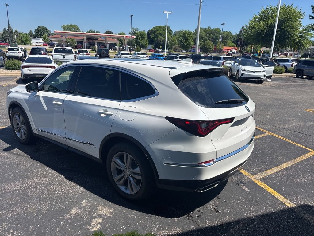 Used 2025 Acura MDX SH-AWD image 5