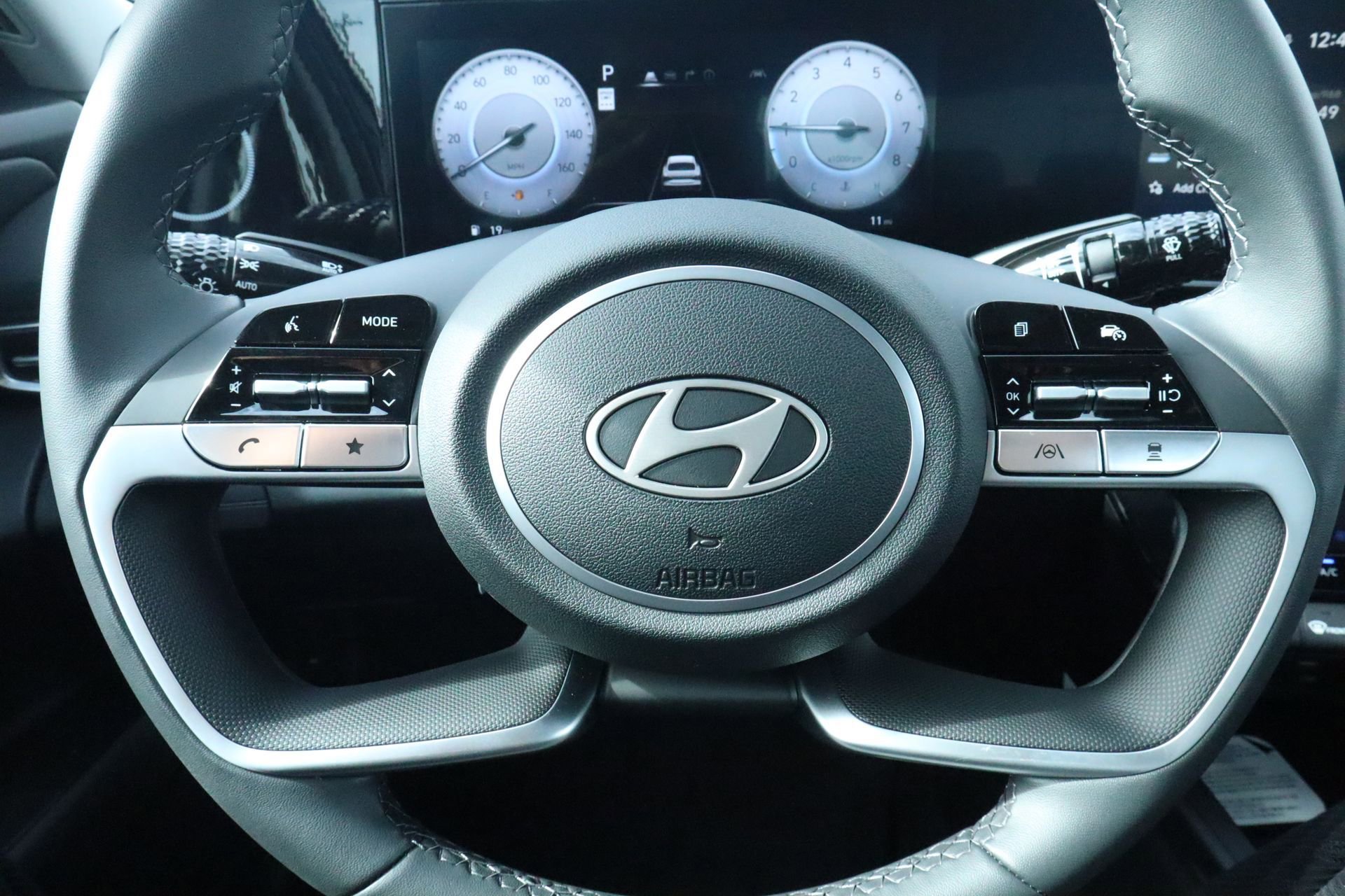 New 2026 Hyundai Elantra Limited image 11