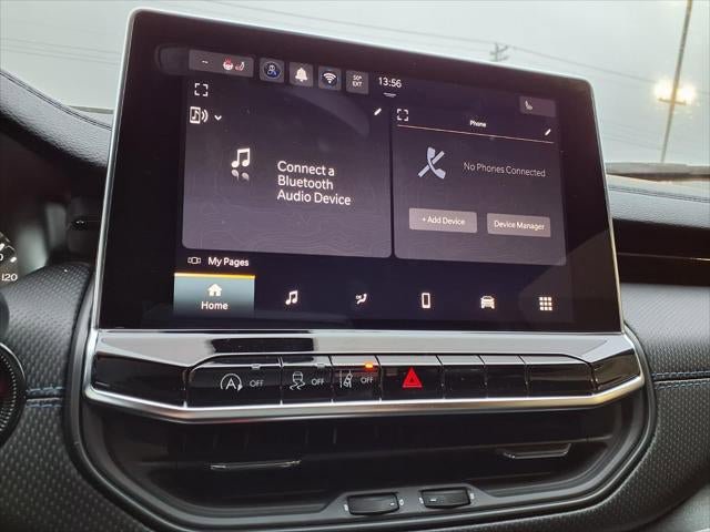New 2026 Jeep Compass Latitude image 32