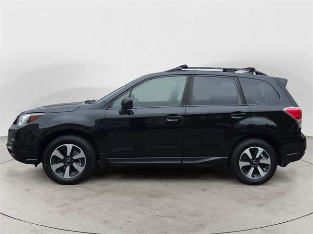 Used 2018 Subaru Forester 2.5i Premium w/ All-Weather Package image 2