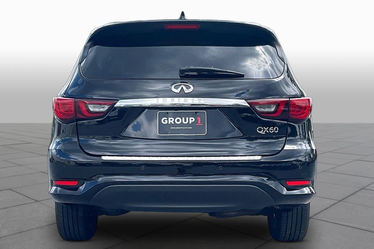 Used 2018 INFINITI QX60 Luxe w/ Deluxe Technology Package AWD/4WD image 4