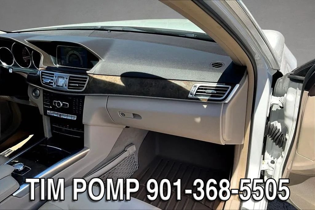 Used 2015 Mercedes-Benz E 350 4MATIC Sedan image 25