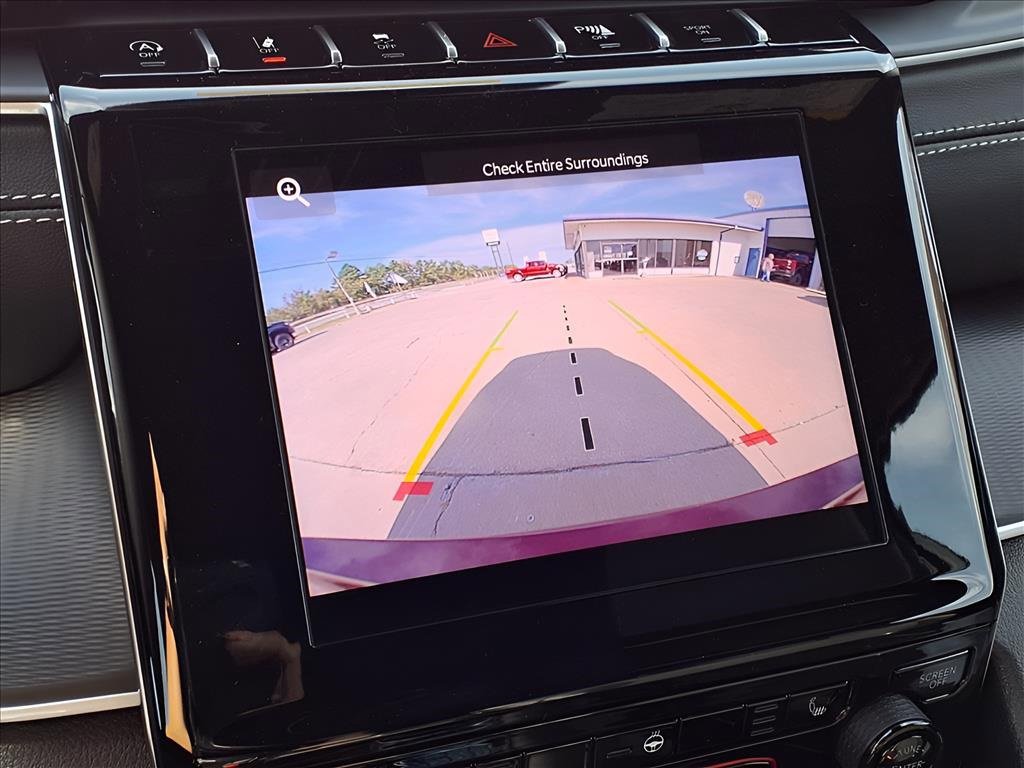 New 2025 Jeep Grand Cherokee L Altitude image 11