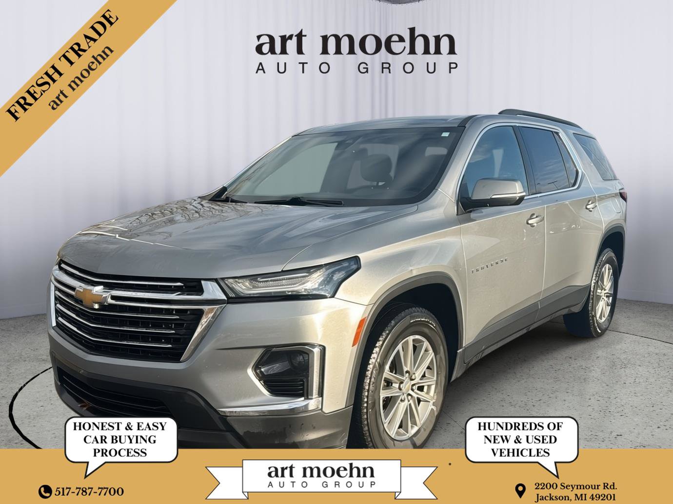 Used 2023 Chevrolet Traverse LT image 1