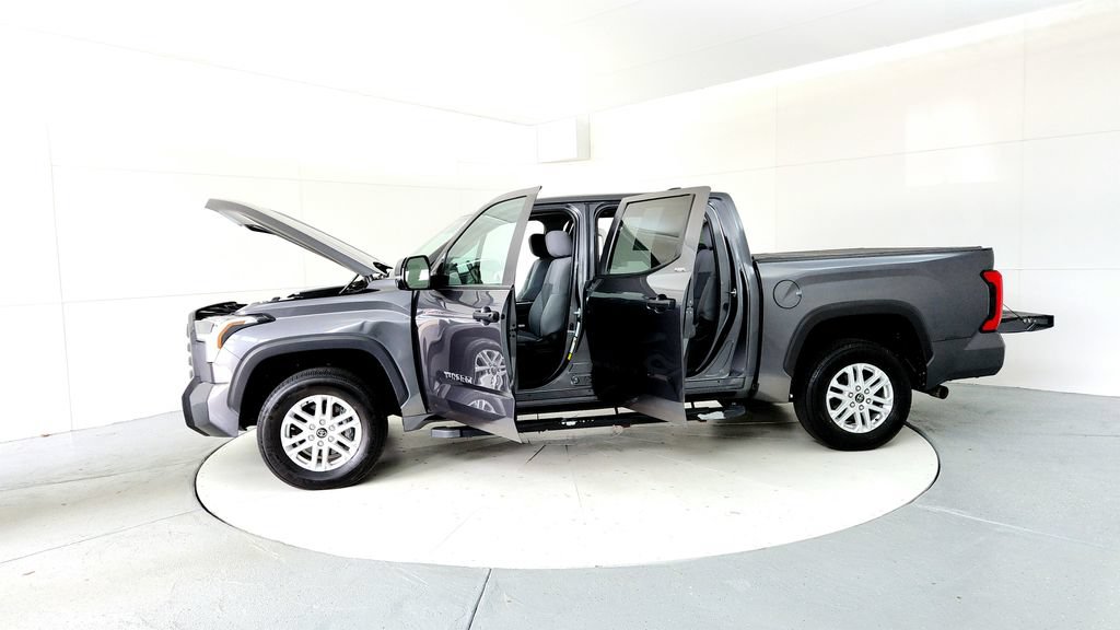 Used 2024 Toyota Tundra SR5 w/ SR5 Convenience Package AWD/4WD image 10