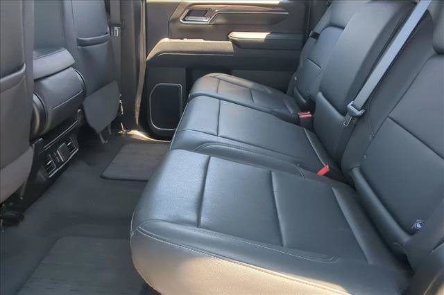Used 2025 Chevrolet Silverado 2500 LTZ AWD/4WD image 17