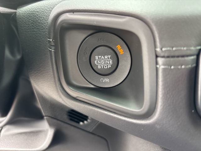 New 2026 Jeep Wrangler Unlimited Sahara AWD/4WD image 17