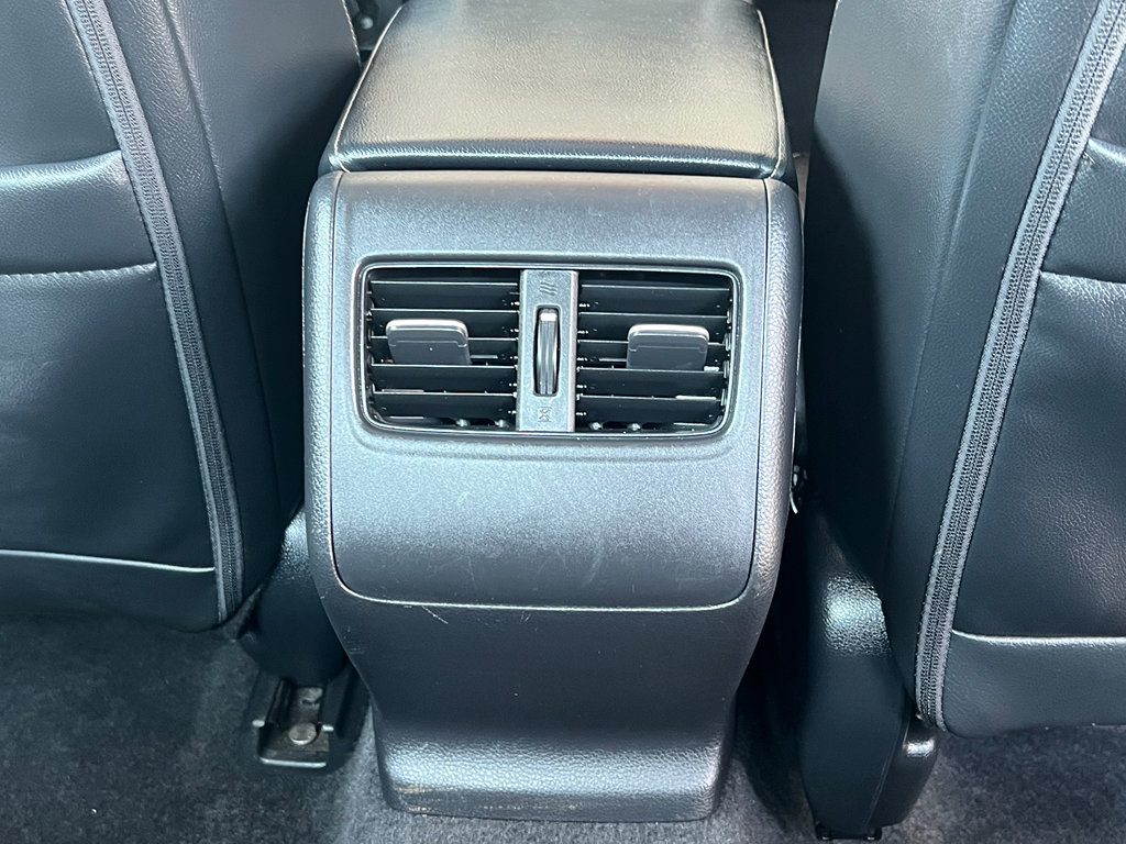Used 2018 Honda Accord Sport image 29