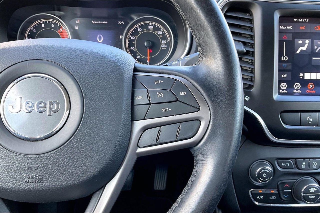Certified 2021 Jeep Cherokee Latitude Lux w/ Comfort/Convenience Group FWD image 29