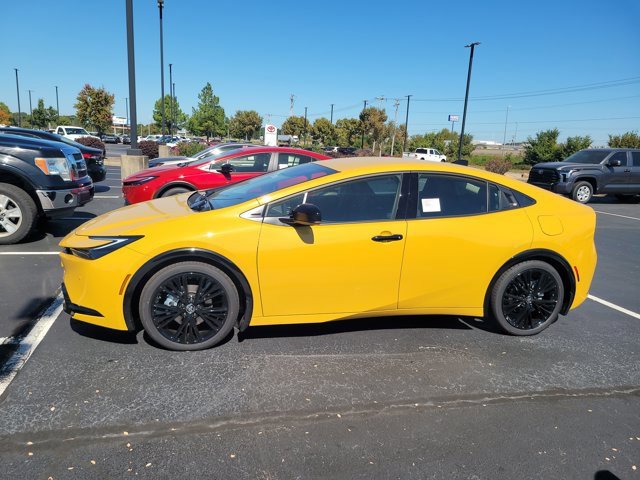 New 2026 Toyota Prius Plug-In Hybrid image 8