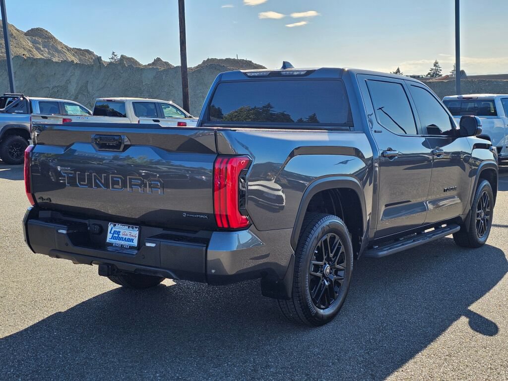 Used 2026 Toyota Tundra Limited AWD/4WD image 5