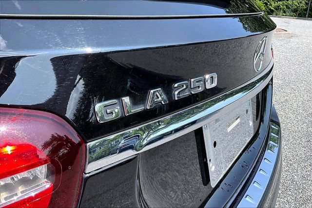 Certified 2020 Mercedes-Benz GLA 250 4MATIC image 12