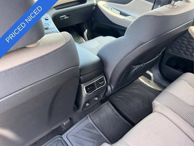 Used 2022 Hyundai Santa Fe SEL AWD/4WD image 12
