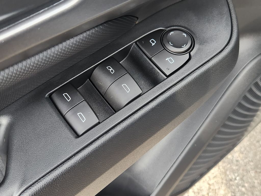 New 2025 Chevrolet Equinox EV RS w/ Active Safety Package 3 image 28