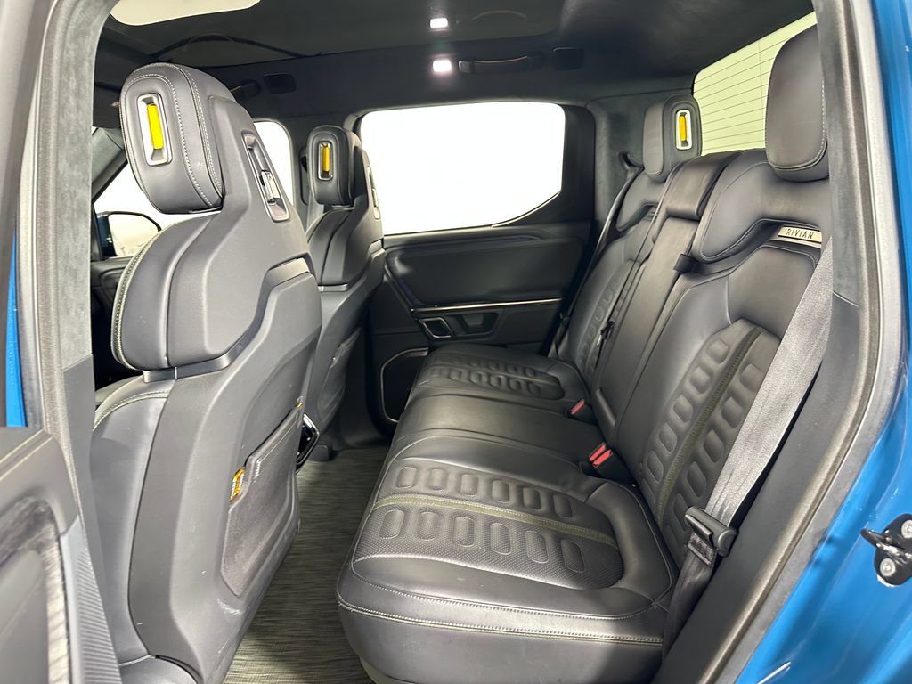 Used 2022 Rivian R1T Adventure AWD/4WD image 23