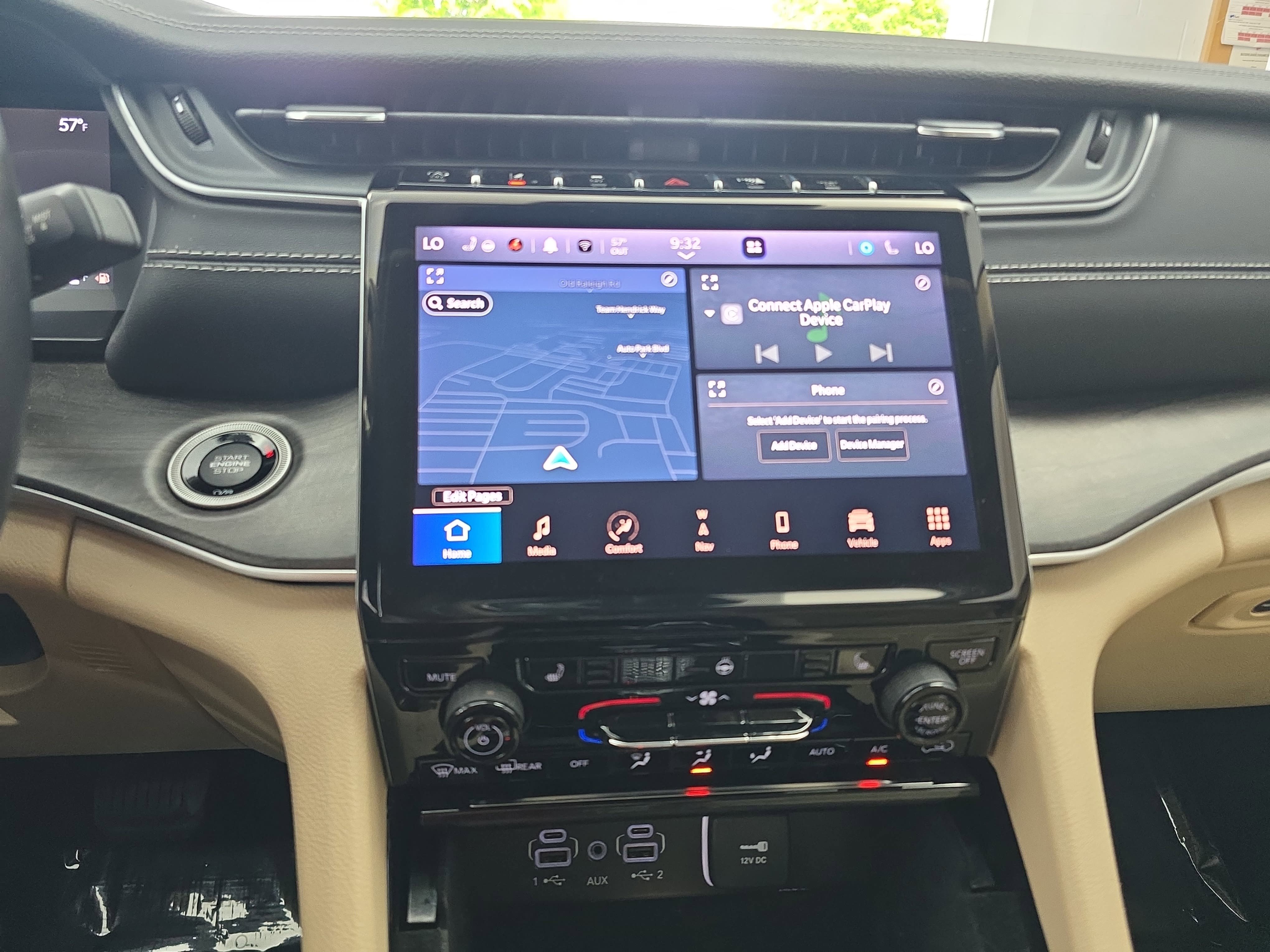 Used 2022 Jeep Grand Cherokee L Limited w/ Black Appearance Package RWD image 21
