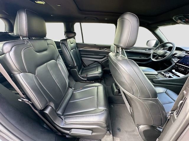 Used 2024 Jeep Grand Cherokee L Limited w/ Luxury Tech Group II image 29