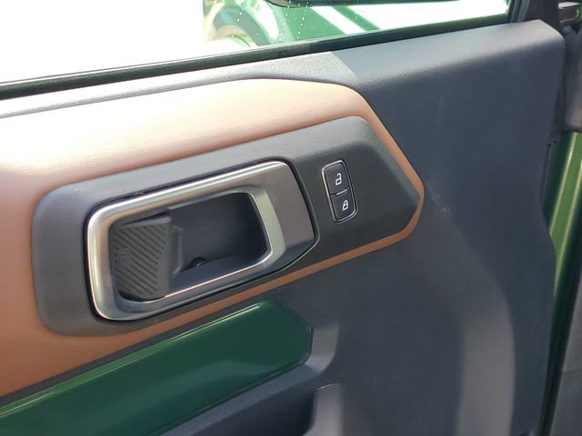 Certified 2022 Ford Bronco Outer Banks AWD/4WD image 9