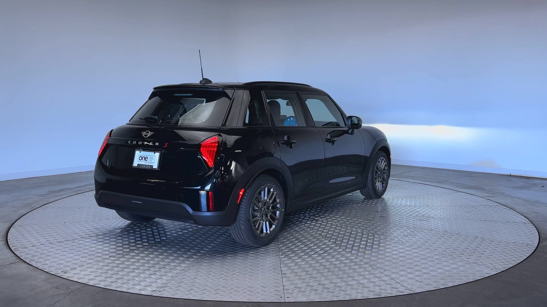 Used 2026 MINI Cooper S FWD image 8