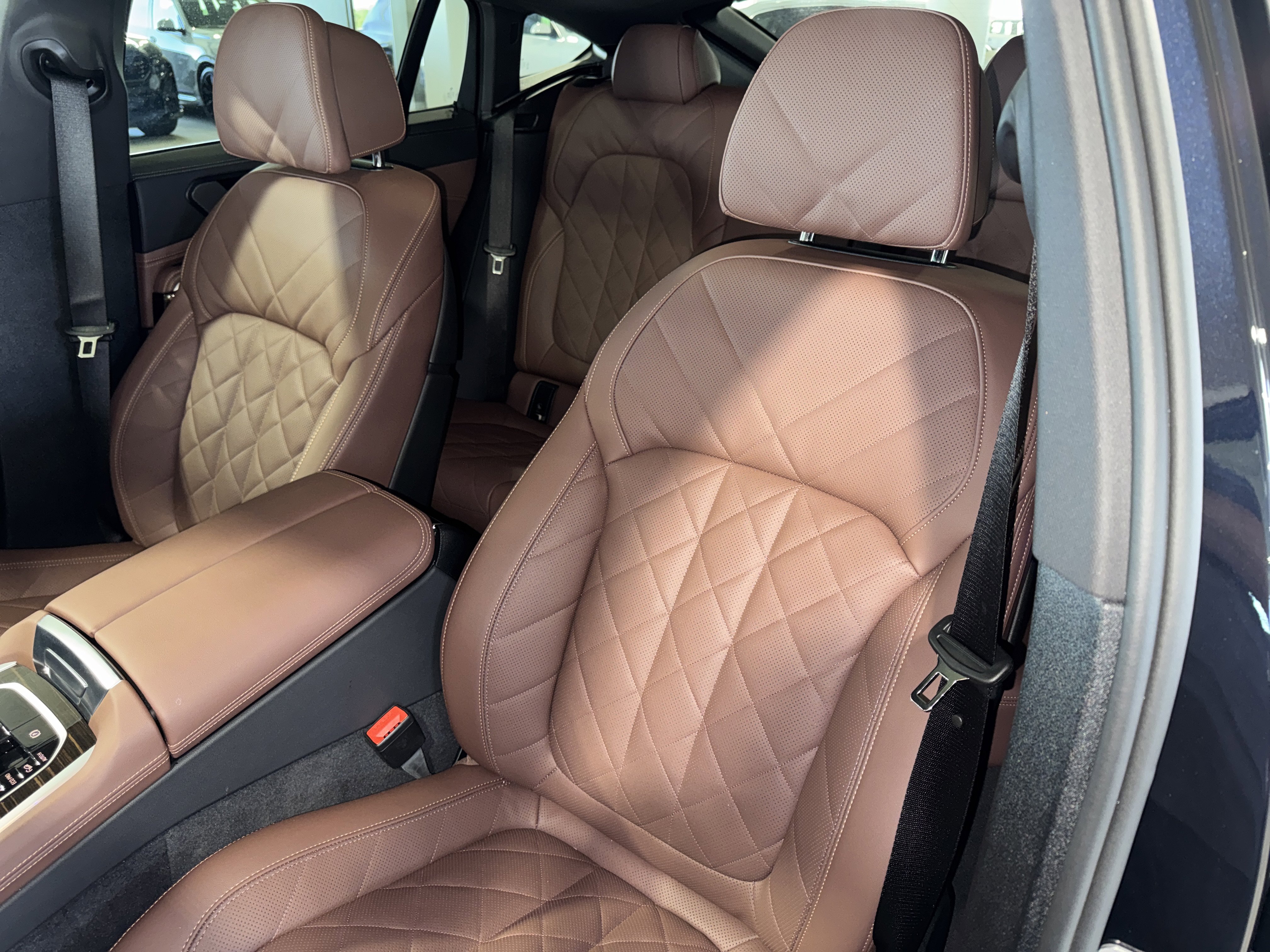 Used 2026 BMW X6 xDrive40i image 33