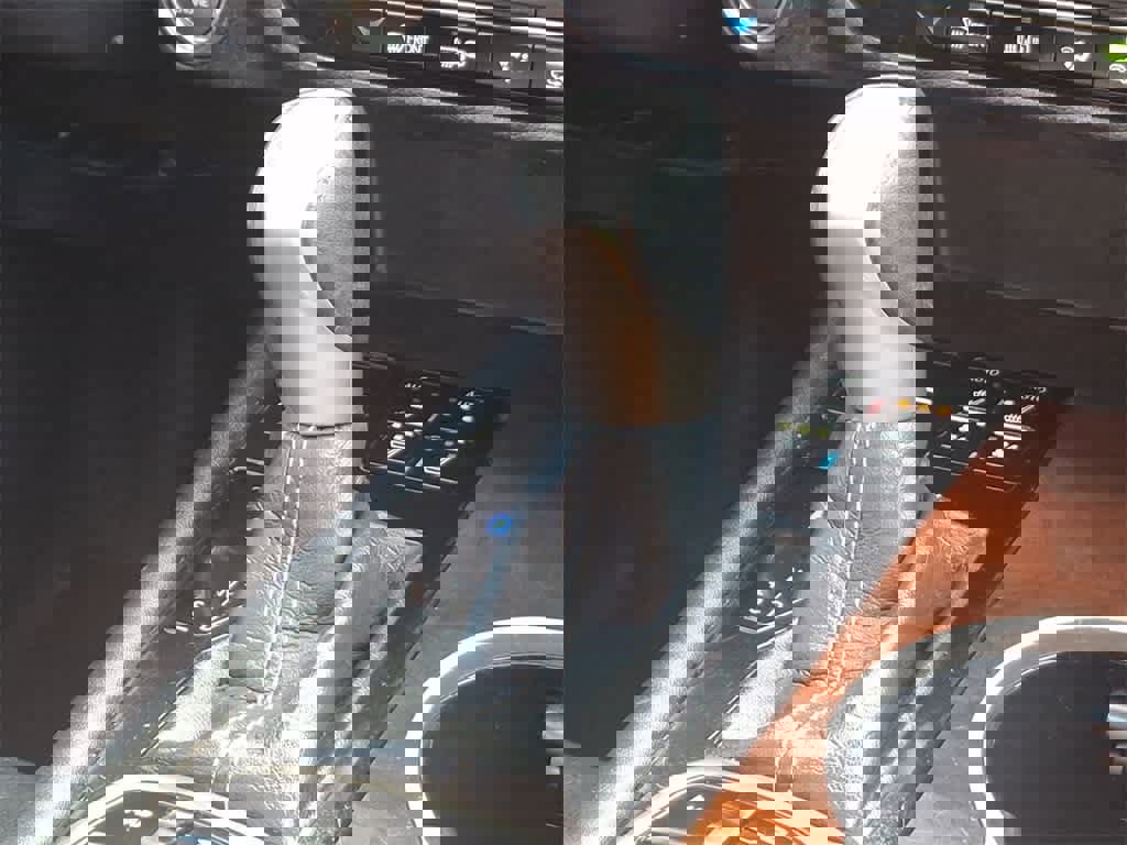 Used 2017 Lexus RX 350 AWD w/ Premium Package image 18