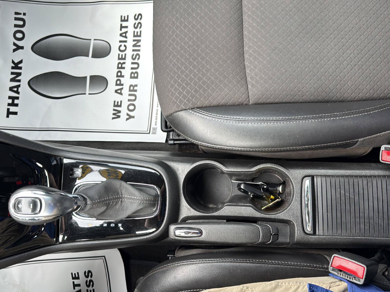 Used 2021 Buick Encore Preferred AWD/4WD image 18