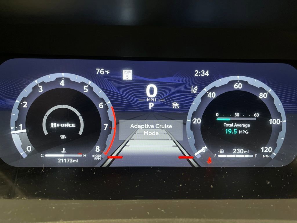 Certified 2025 Toyota Tacoma TRD Off-Road image 18