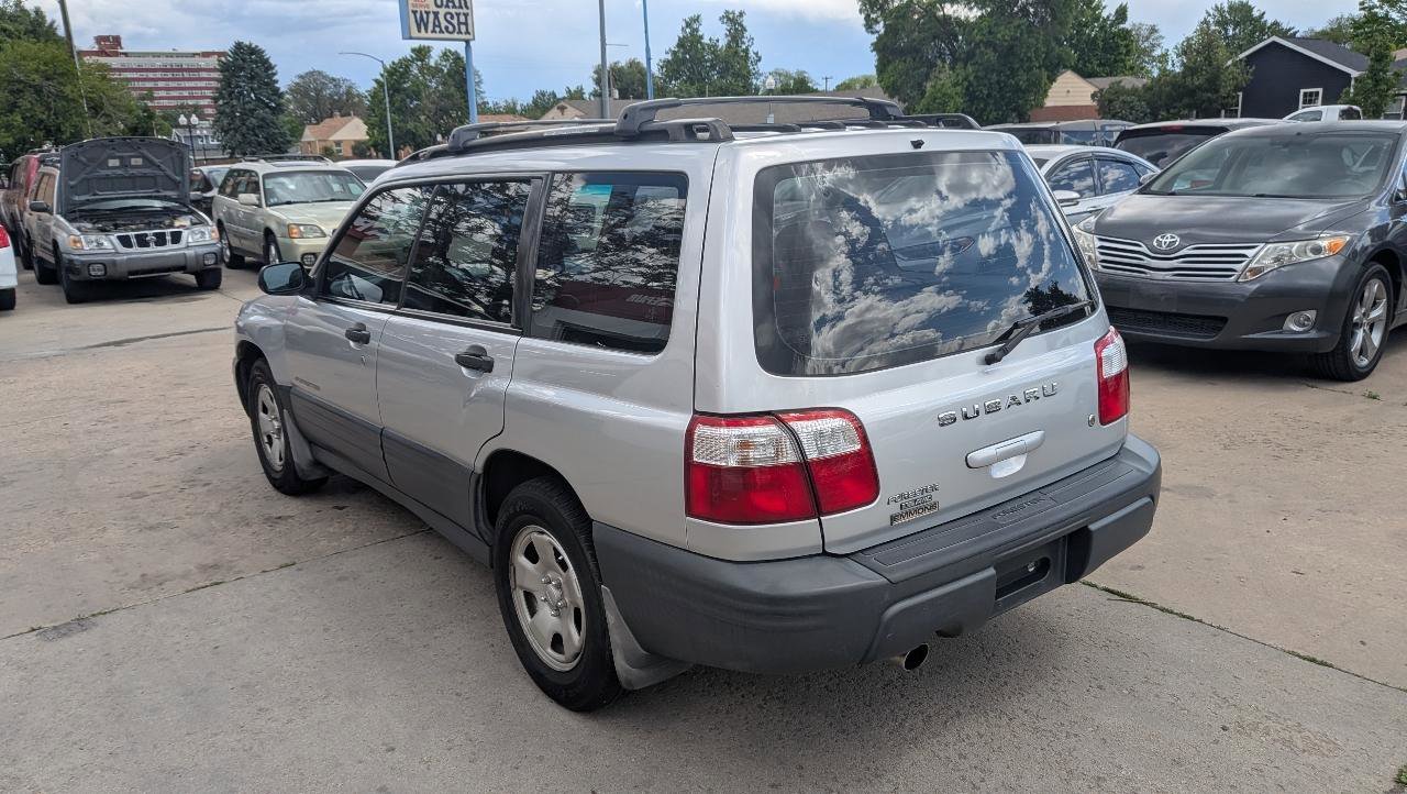 Used 2002 Subaru Forester L AWD/4WD image 7
