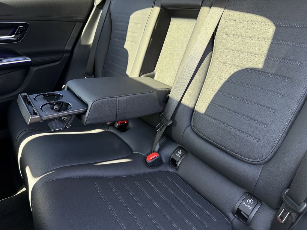 New 2026 Mercedes-Benz GLC 300 4MATIC image 13