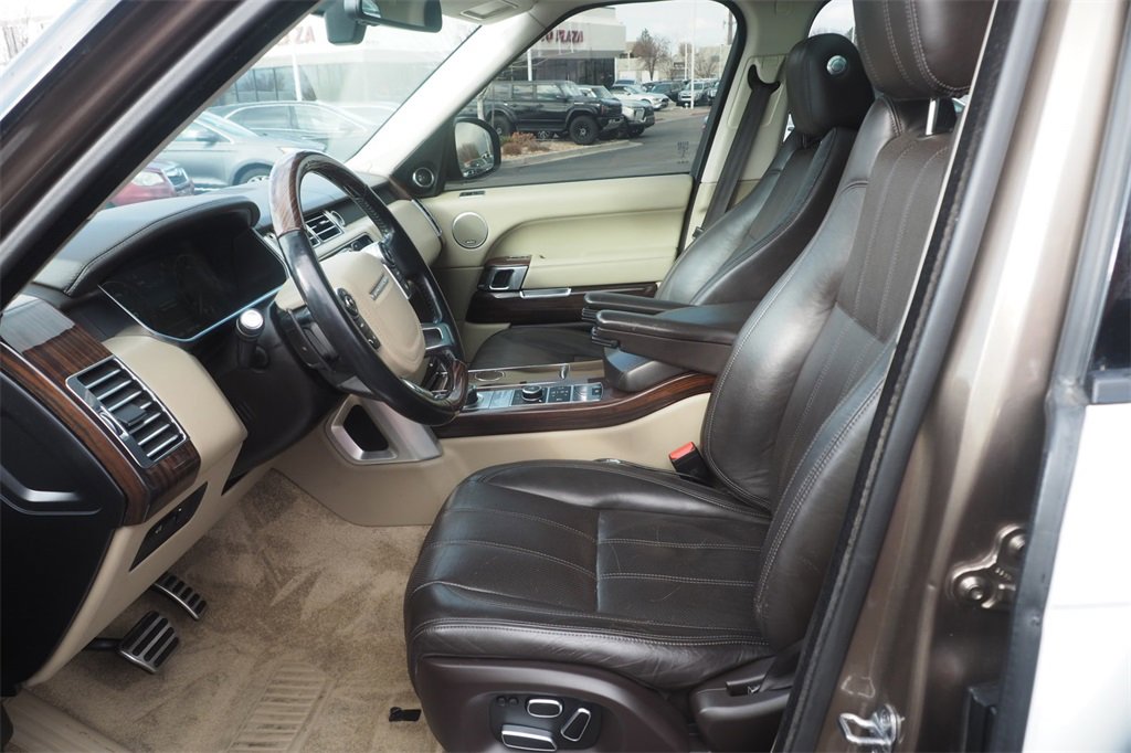Used 2013 Land Rover Range Rover Supercharged image 9