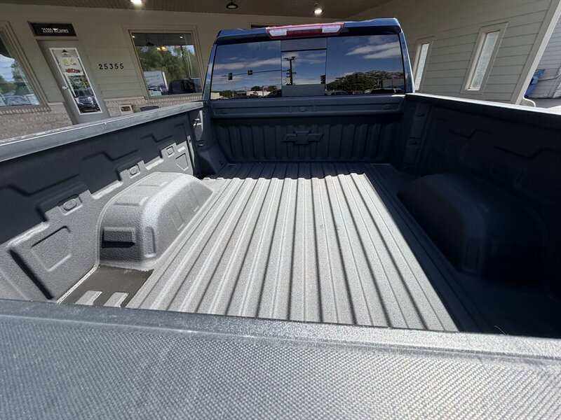 Used 2021 Chevrolet Silverado 1500 RST AWD/4WD image 15