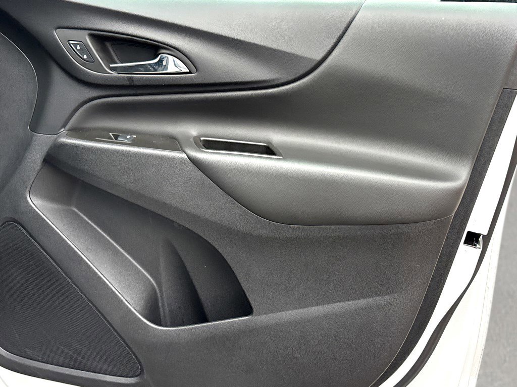 Used 2024 Chevrolet Equinox LT image 11