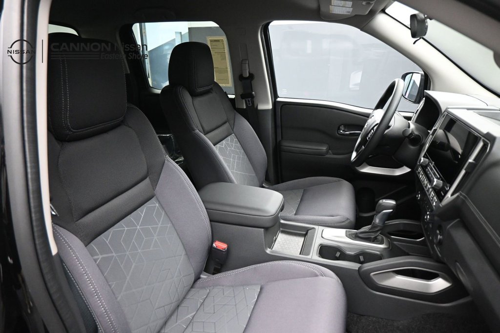 New 2027 Nissan Frontier SV RWD image 17