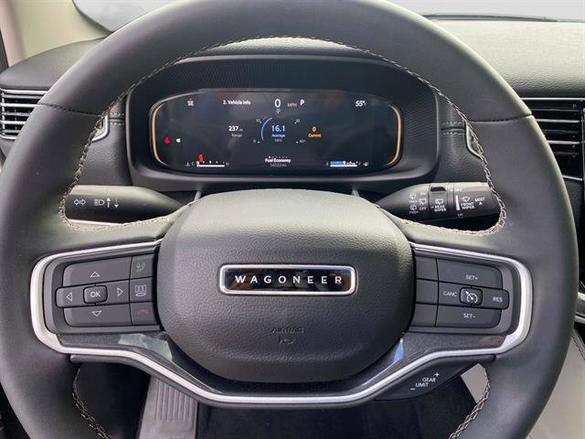 Used 2024 Jeep Wagoneer 4WD w/ Premium Group I image 18