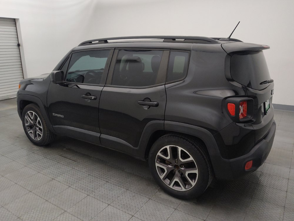 Used 2015 Jeep Renegade Latitude w/ Popular Equipment Group FWD image 3