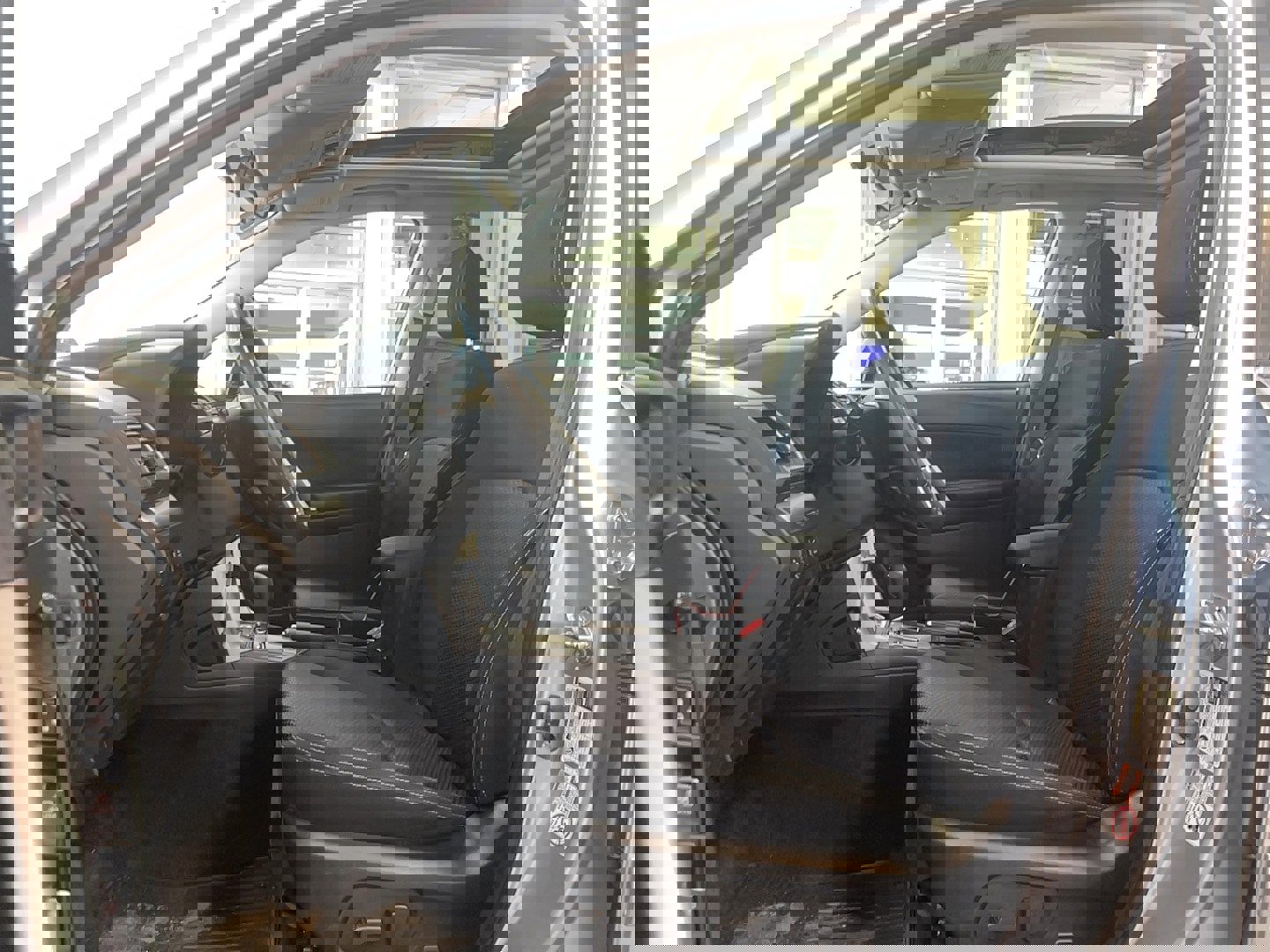 Used 2017 Subaru Forester 2.5i Premium image 8