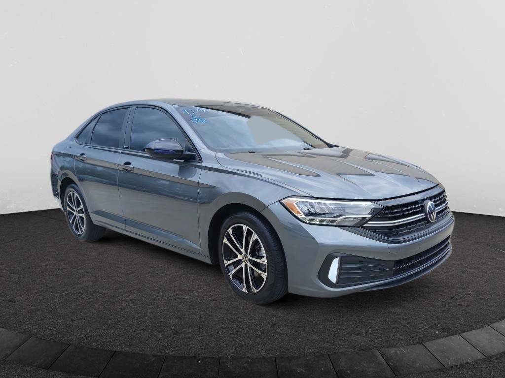Used 2024 Volkswagen Jetta Sport FWD image 5