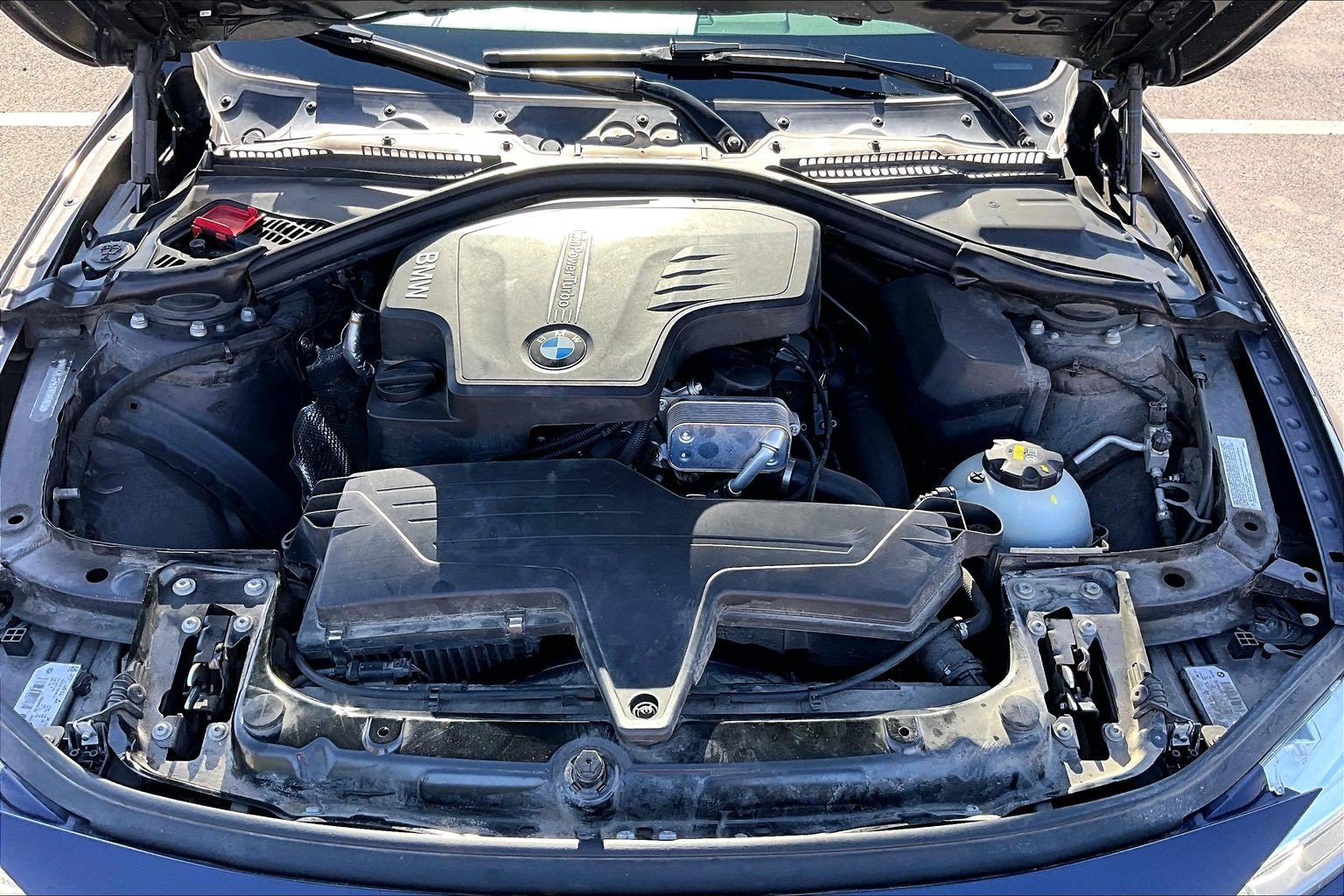 Used 2016 BMW 328i xDrive Sedan AWD/4WD image 9