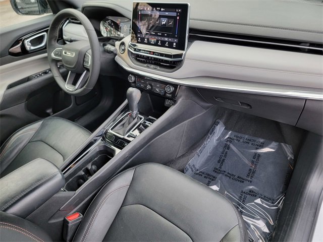 Certified 2023 Jeep Compass Limited image 25