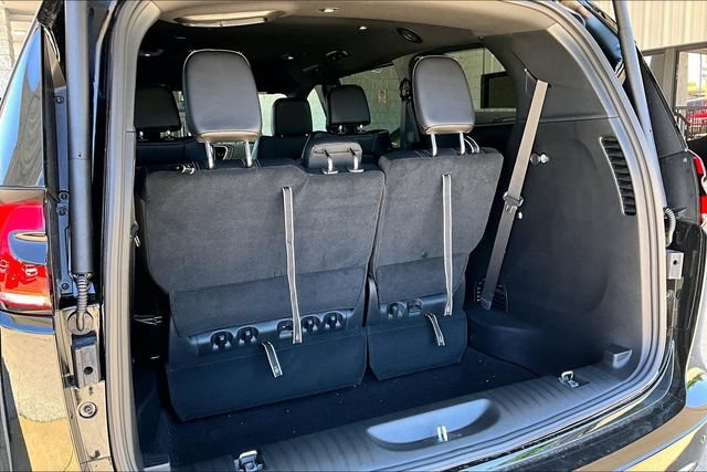 New 2027 Chrysler Pacifica Select FWD image 20