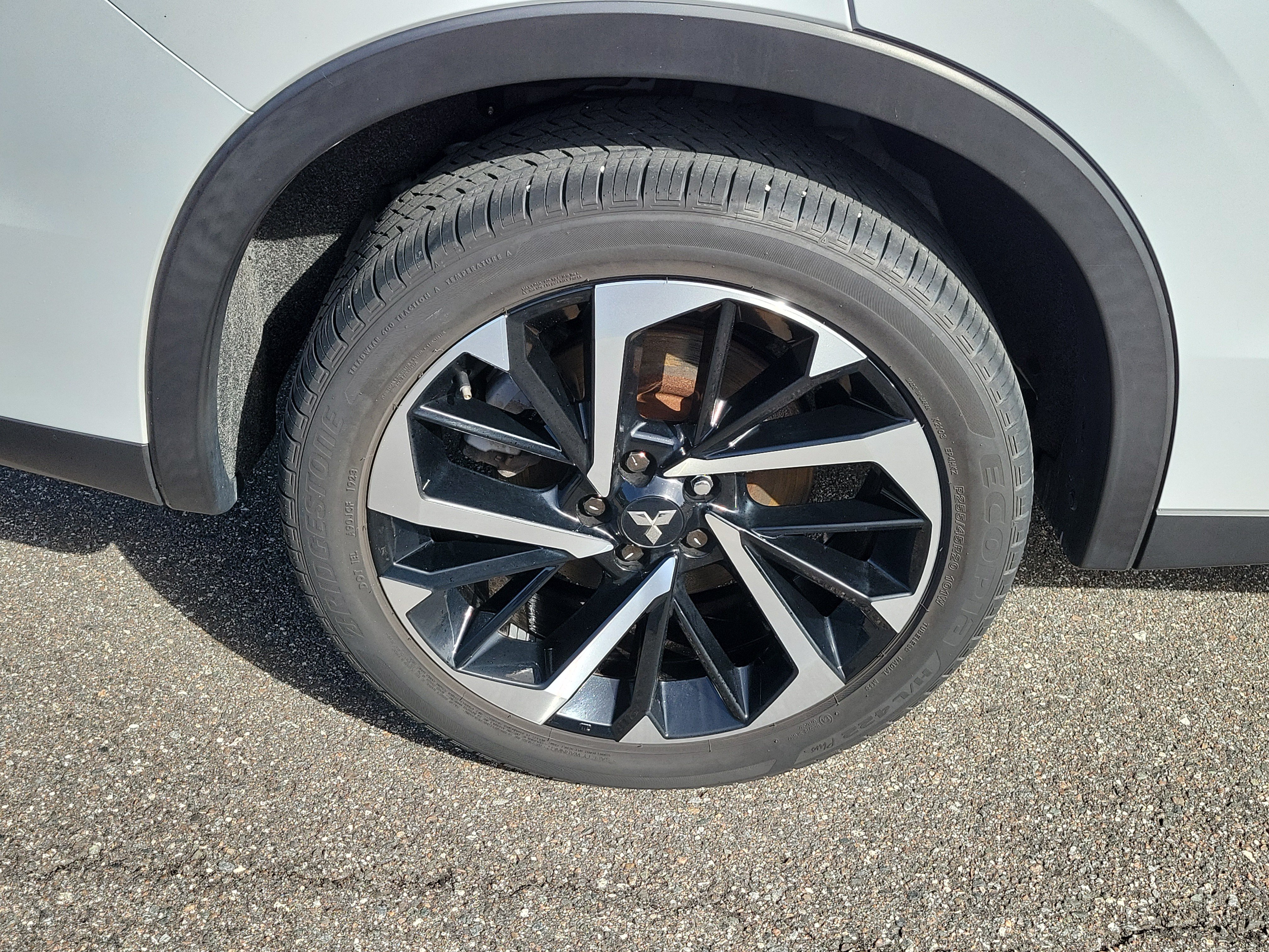 Used 2023 Mitsubishi Outlander SE AWD/4WD image 38